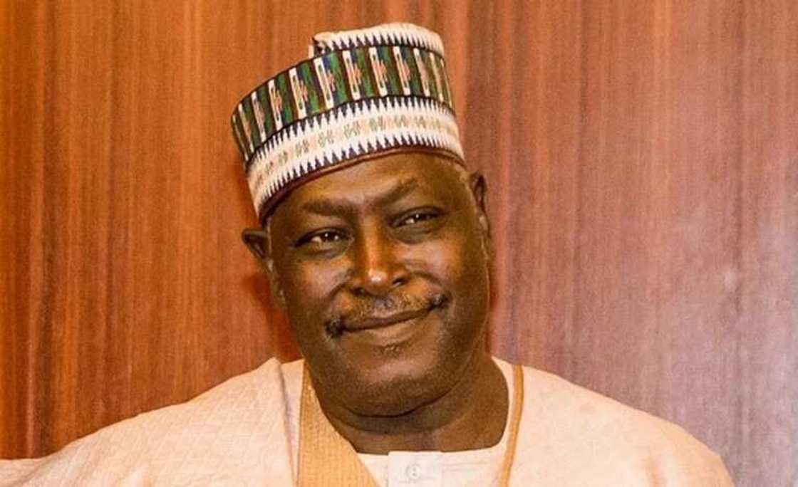 Siyasar Adamawa: Babachir da Ribadu sun hade kai domin yakar sakataren gwamnatin Buhari Siyasar Adamawa: Babachir da Ribadu sun hade kai domin yakar sakataren gwamnatin Buhari