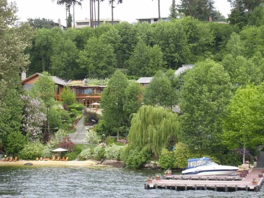 Bill Gates palace Bill Gates palace