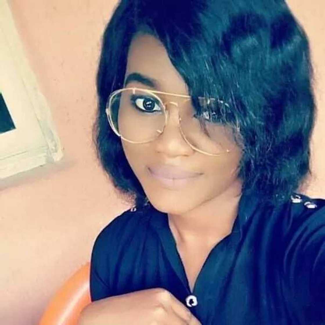 Matashiya yar Igbo, Chinelo Goodluck Nworah, ta bayyana abunda ya wakana tsakaninta da wasu Hausawa biyu (hoto) Matashiya yar Igbo, Chinelo Goodluck Nworah, ta bayyana abunda ya wakana tsakaninta da wasu Hausawa biyu (hoto)