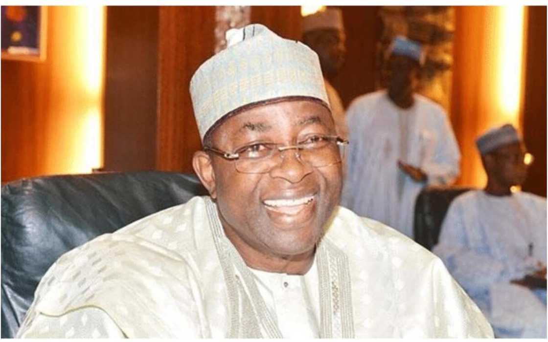 Gwamna Abubakar ya lashe zaben fidda gwani na jam'iyyar APC a jihar Bauchi Gwamna Abubakar ya lashe zaben fidda gwani na jam'iyyar APC a jihar Bauchi