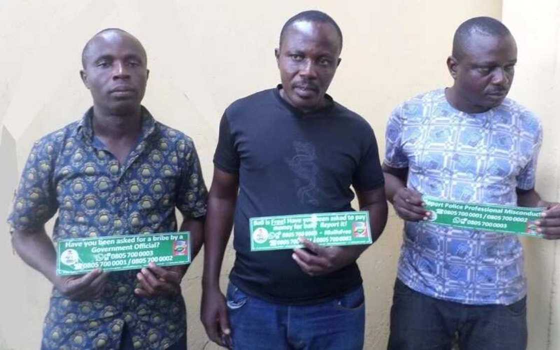 IGP dismisses 3 policemen for illegal arrest, extortion (Photo) IGP dismisses 3 policemen for illegal arrest, extortion (Photo)