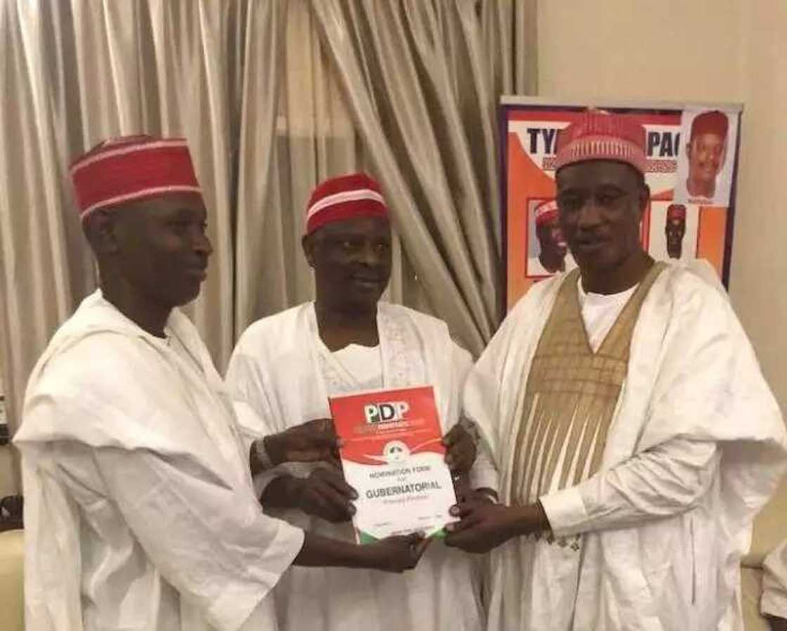 Kwankwaso ya tsayar da dan takararsa na gwamnan Kano da mataimaki a PDP Kwankwaso ya tsayar da dan takararsa na gwamnan Kano da mataimaki a PDP