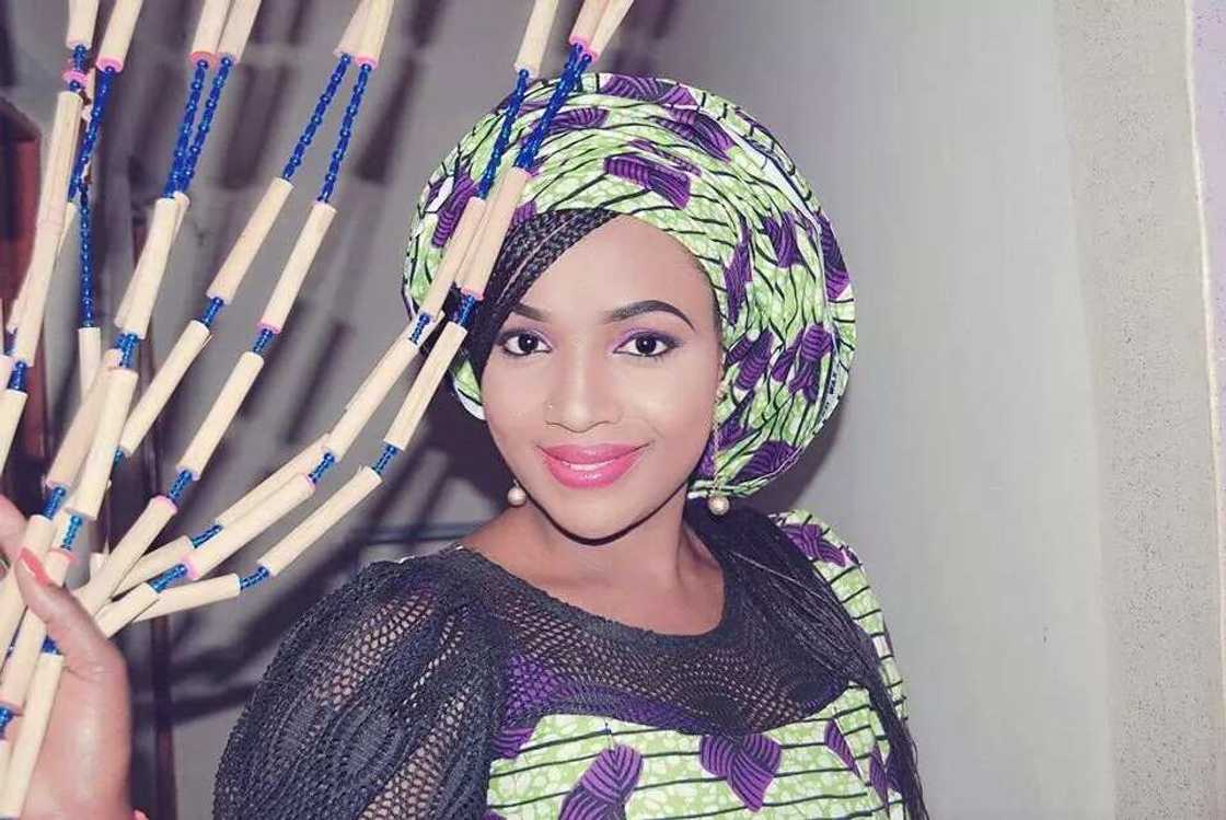 Kannywood: Taurarin jarumai Mata 10 da suka fi haskawa a 2016 Kannywood: Taurarin jarumai Mata 10 da suka fi haskawa a 2016