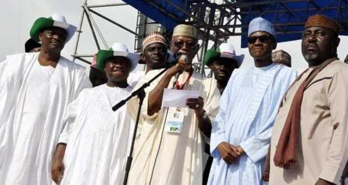 Buhari ya taba furta cewa Kwankwaso ya dace da mulkin Najeriya Buhari ya taba furta cewa Kwankwaso ya dace da mulkin Najeriya