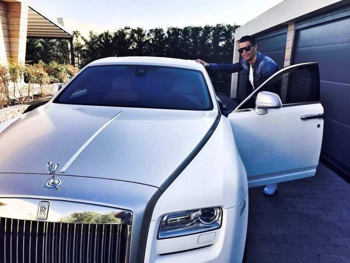 Cristiano Ronaldo net worth Cristiano Ronaldo net worth