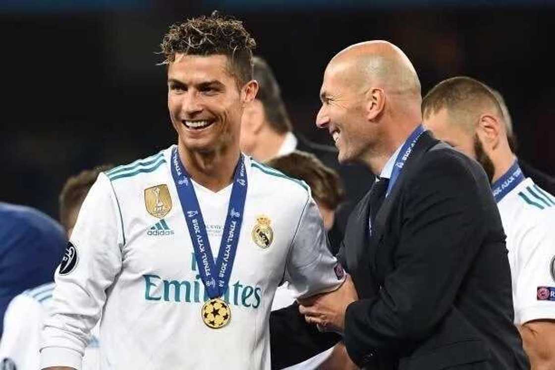 Kochin Real Madrid Zinedine Zidane ya ajiye aikinsa