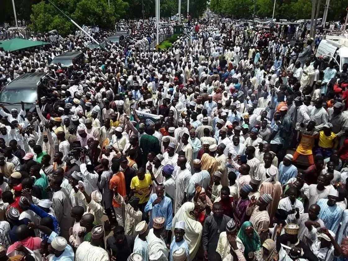 Sauya sheka: PDP ta yiwa Tambuwal barka da dawowa gida Sauya sheka: PDP ta yiwa Tambuwal barka da dawowa gida