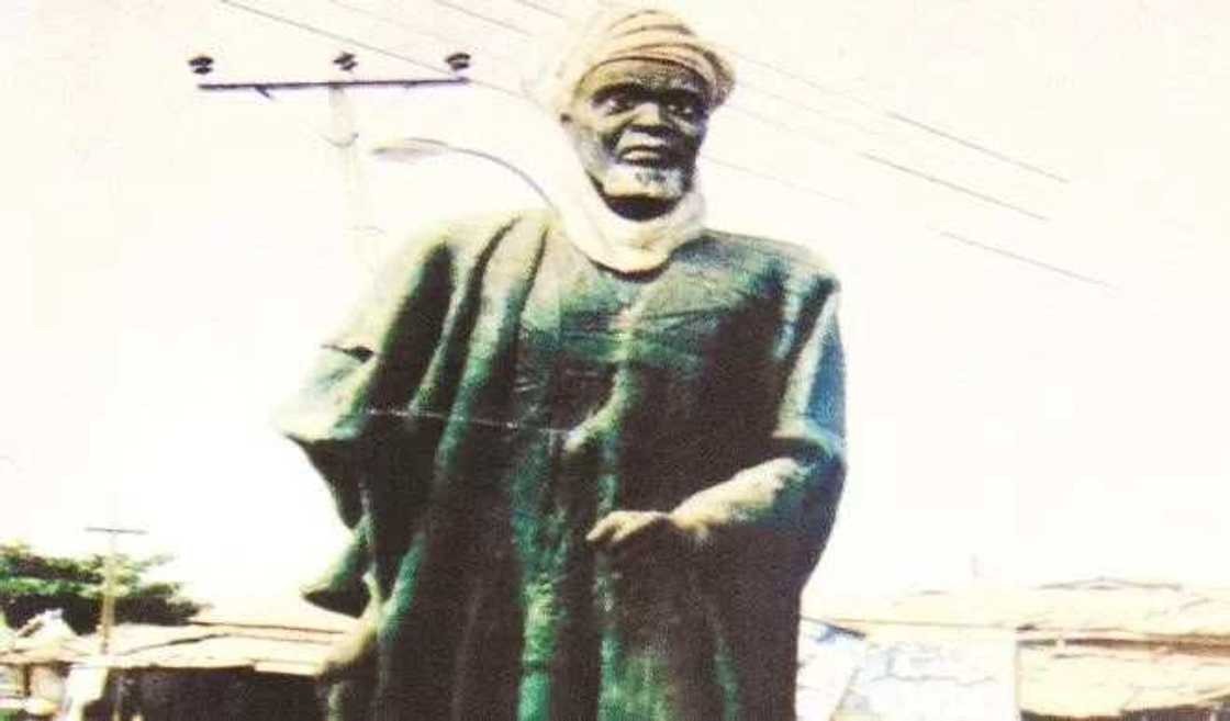 Tarihi: Sarkin Musulmi na farko a Lagos 1895 Tarihi: Sarkin Musulmi na farko a Lagos 1895
