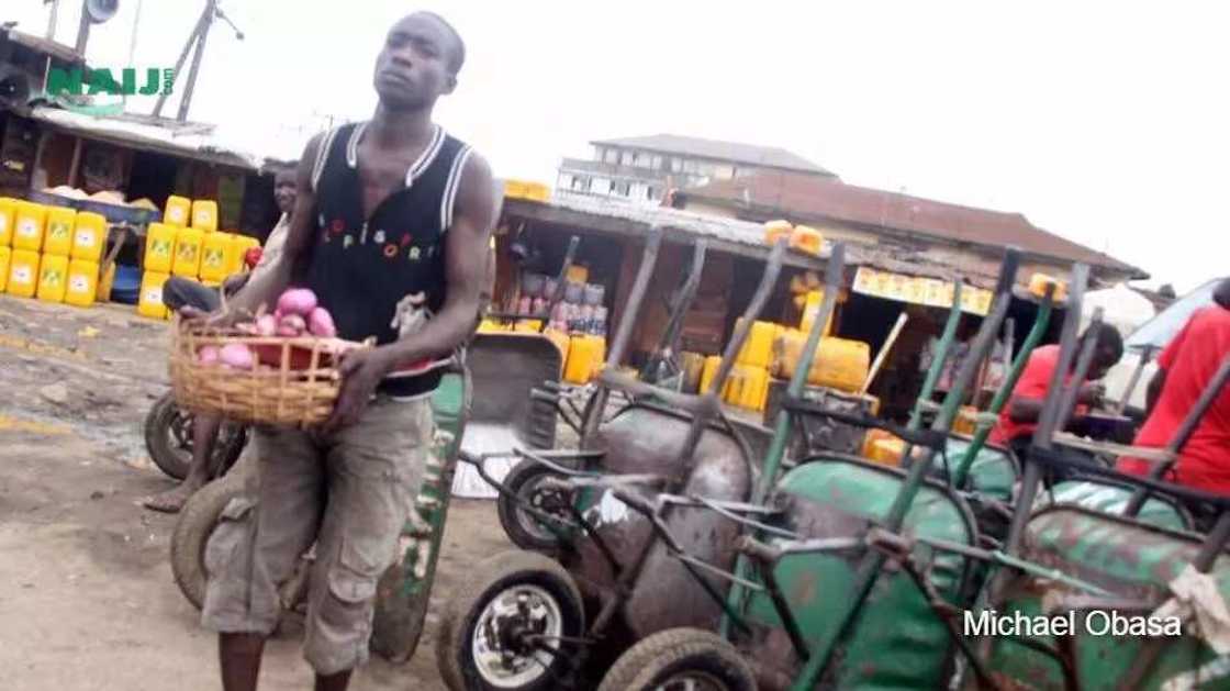 Mile 12 Market At A Glance Mile 12 Market At A Glance