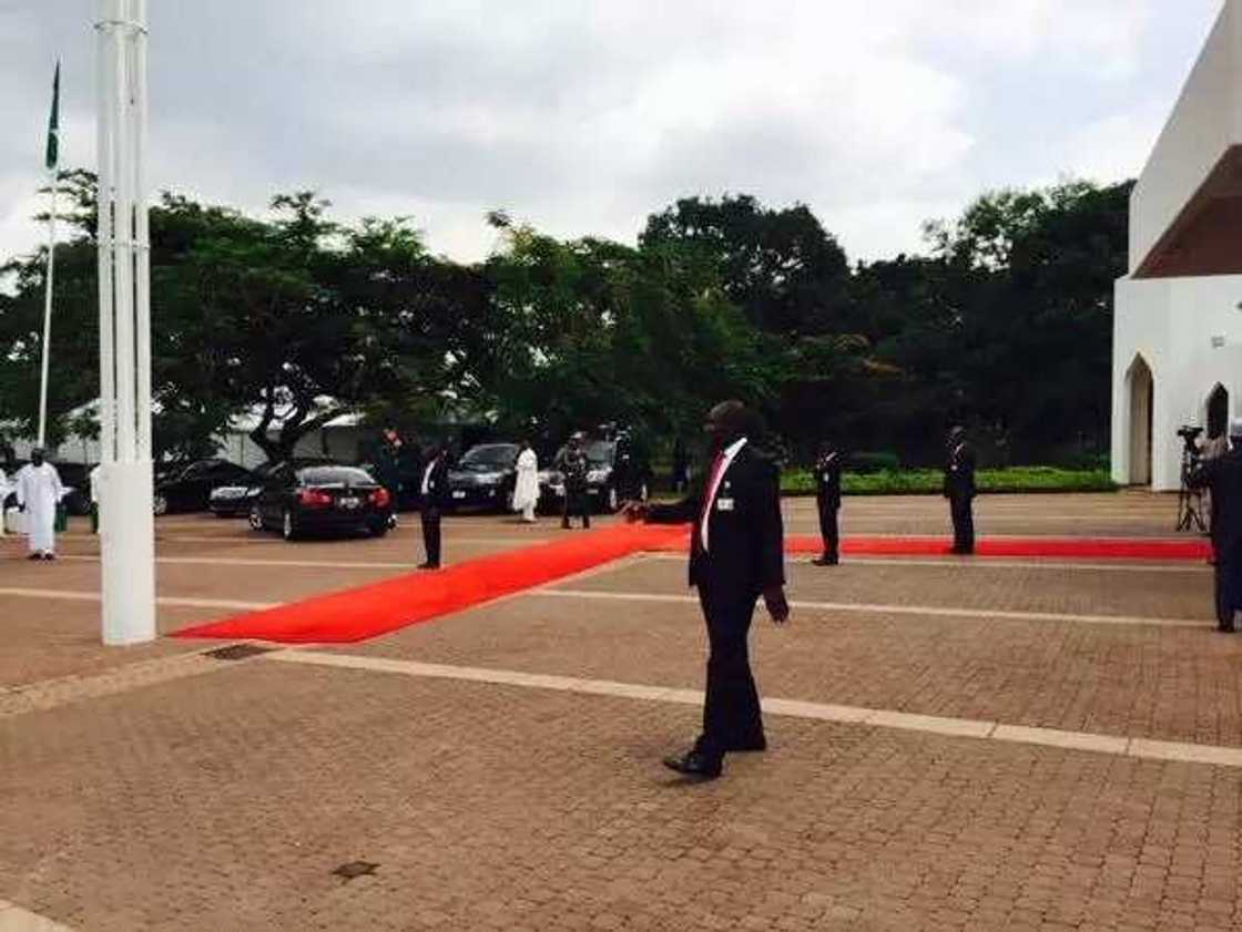 Buhari Receives First Guests At Aso Rock