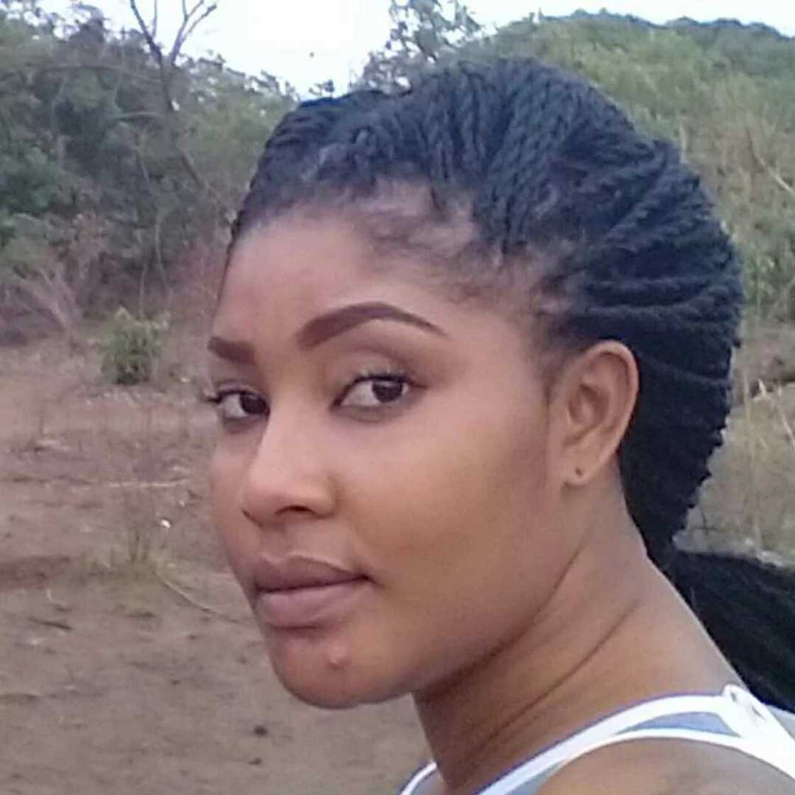 10 beautiful Nigerian actresses without makeup 10 beautiful Nigerian actresses without makeup