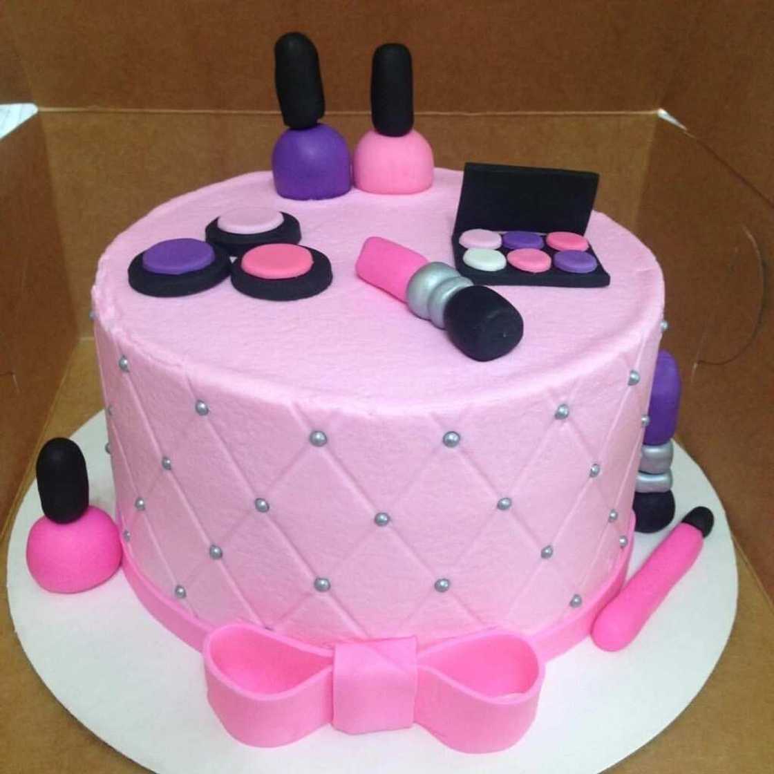 Birthday cake Birthday cake