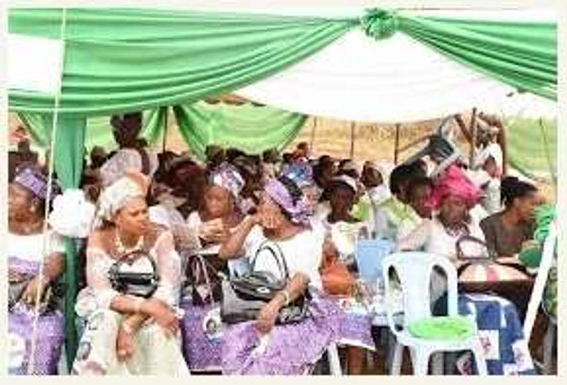 PHOTOS: Aisha Buhari Meets With Father Mbaka PHOTOS: Aisha Buhari Meets With Father Mbaka
