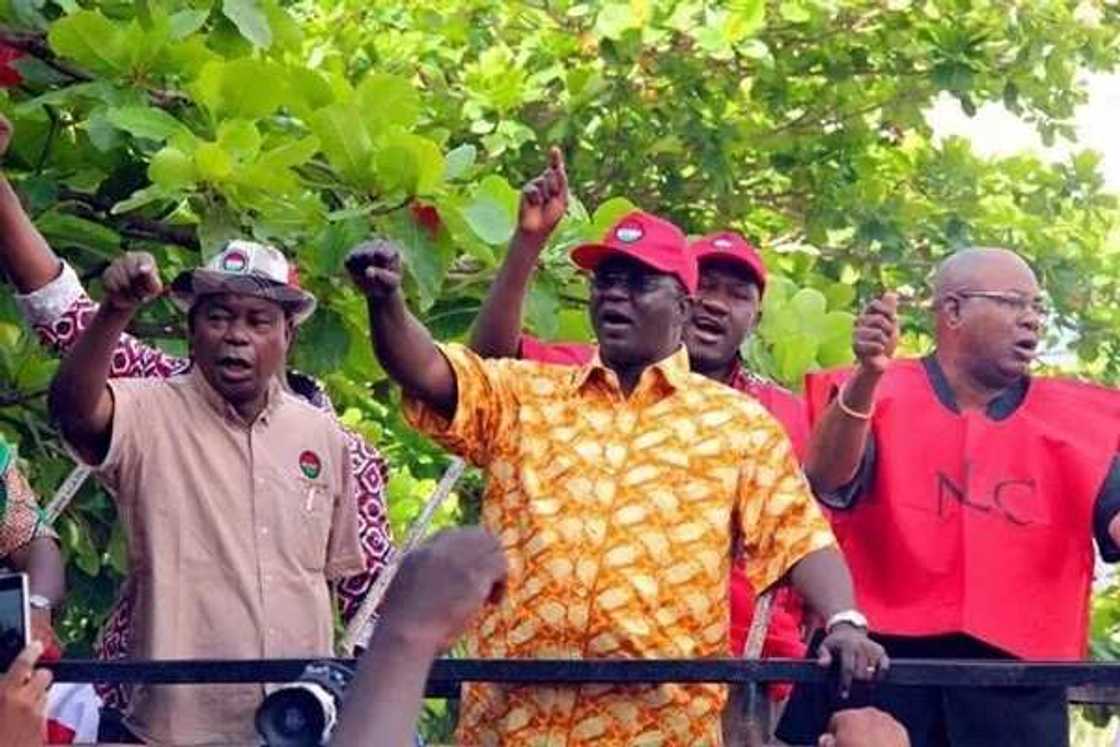 NLC members, police clash (photos) NLC members, police clash (photos)