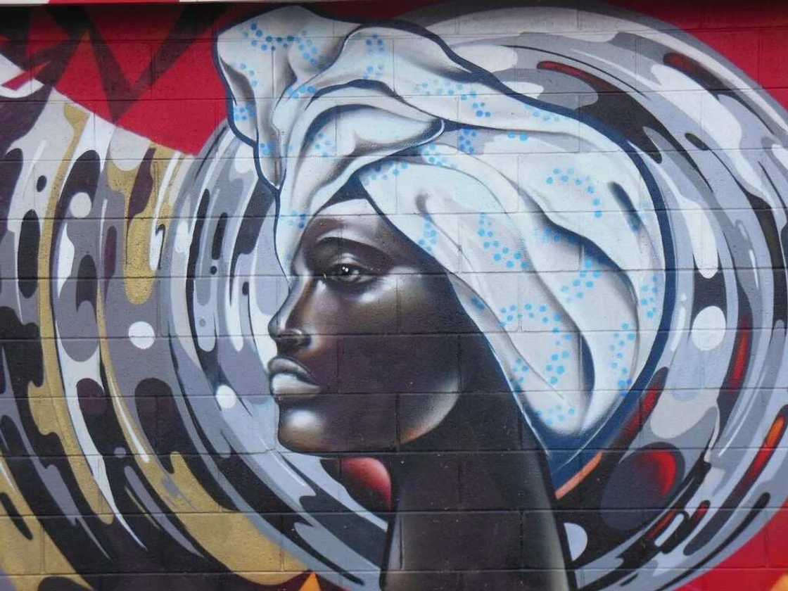 A picture of Nigerian woman A picture of Nigerian woman