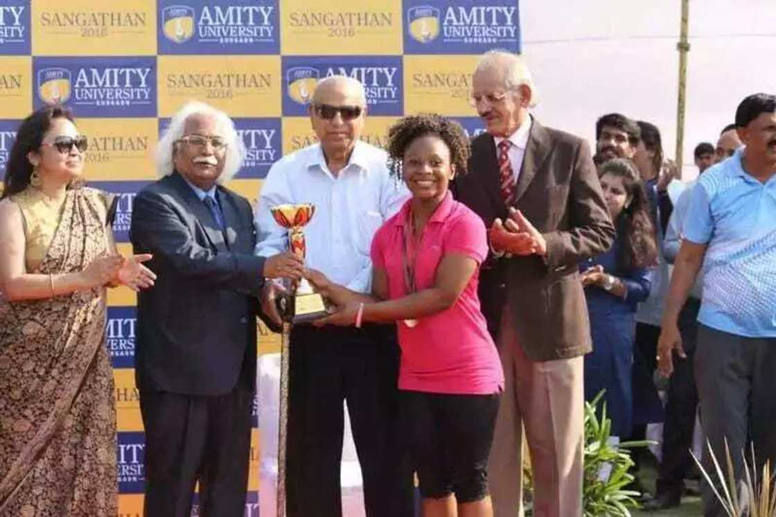 Wata ‘Yar Najeriya ta bar tarihi a Jami’ar Kasar India