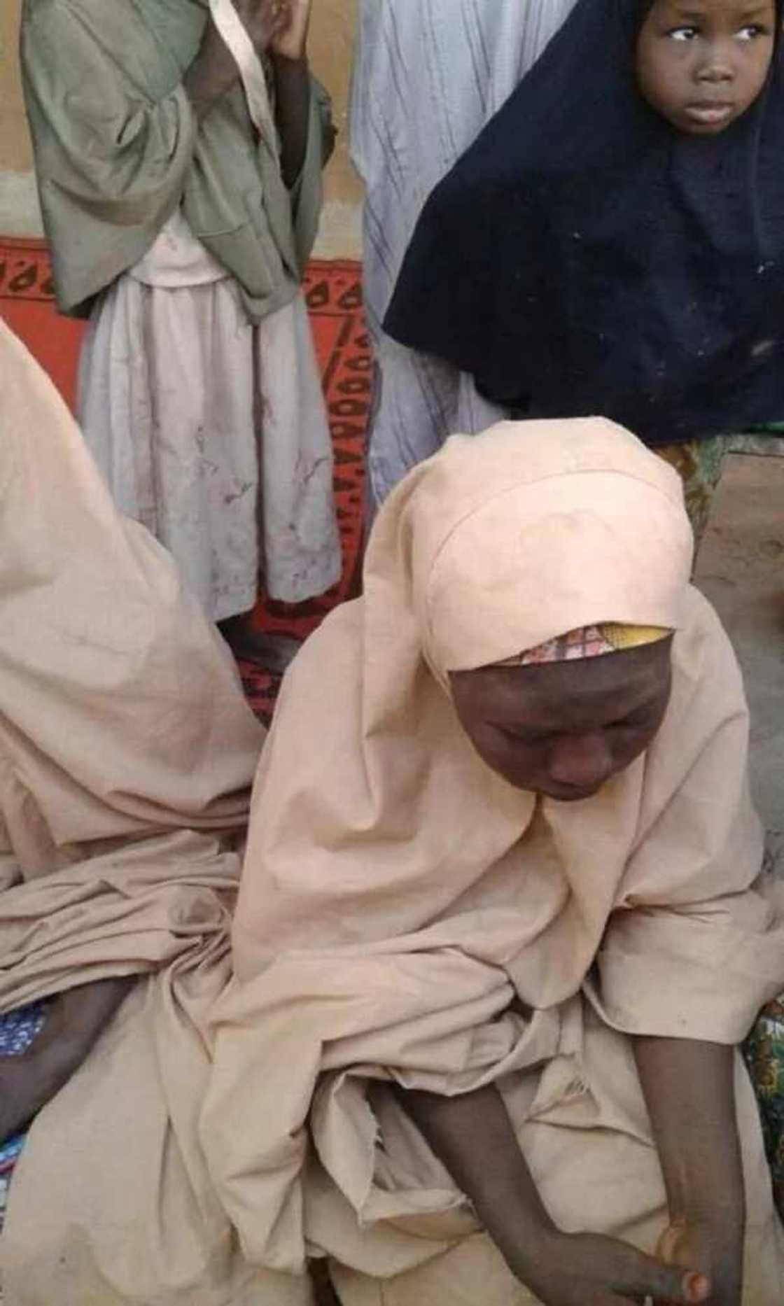 Breaking: Photos of recued Dapchi school girls emerge Breaking: Photos of recued Dapchi school girls emerge