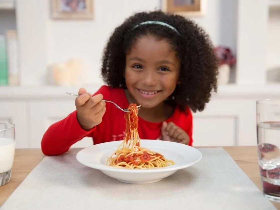 Nigerian food time table for children Nigerian food time table for children