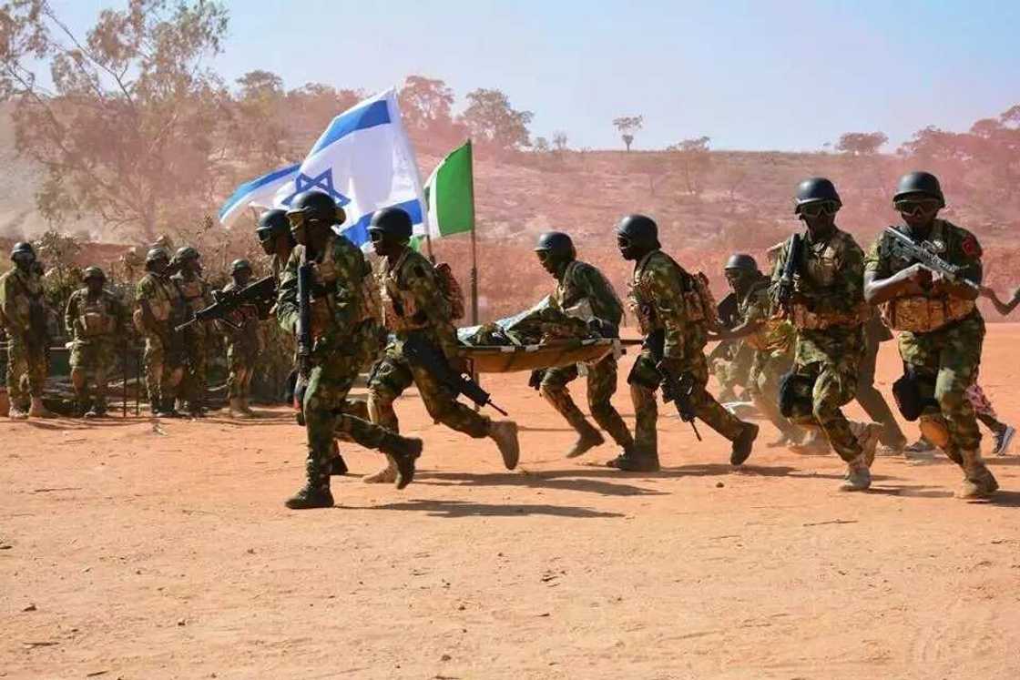 Kasar Israila na koyawa sojin samar Najeriya yada ake yakin sunkuru da masu ta'adda Kasar Israila na koyawa sojin samar Najeriya yada ake yakin sunkuru da masu ta'adda