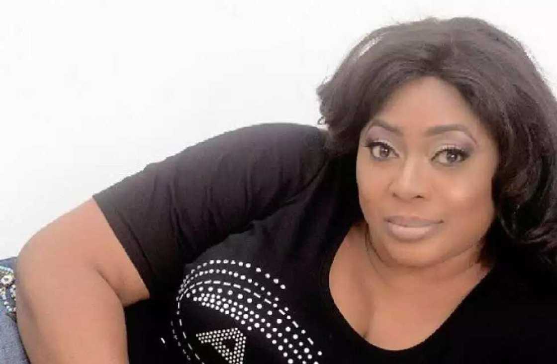 20 Nigerian Celebrities Who May Be Bleaching (PHOTOS) 20 Nigerian Celebrities Who May Be Bleaching (PHOTOS)
