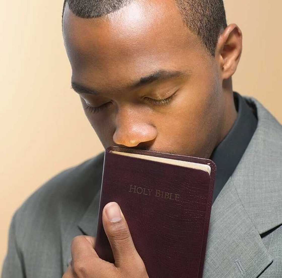 How to study the Bible in Nigeria How to study the Bible in Nigeria