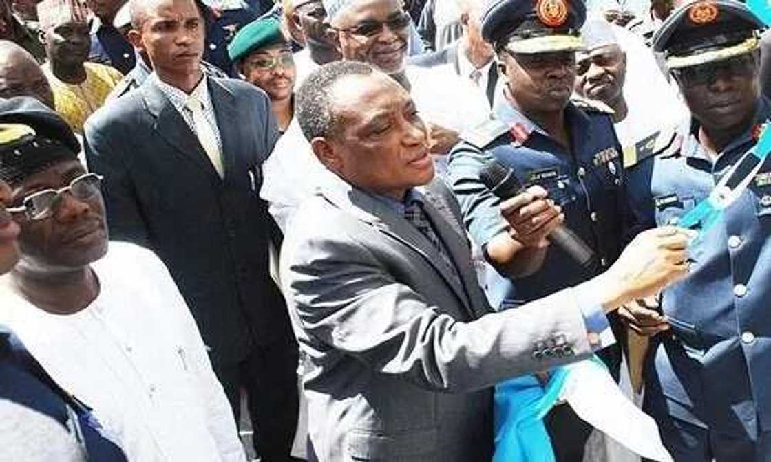 Rikicin Zamfara : Ministan tsaro yayi gargadi akan daukan fansa Rikicin Zamfara : Ministan tsaro yayi gargadi akan daukan fansa