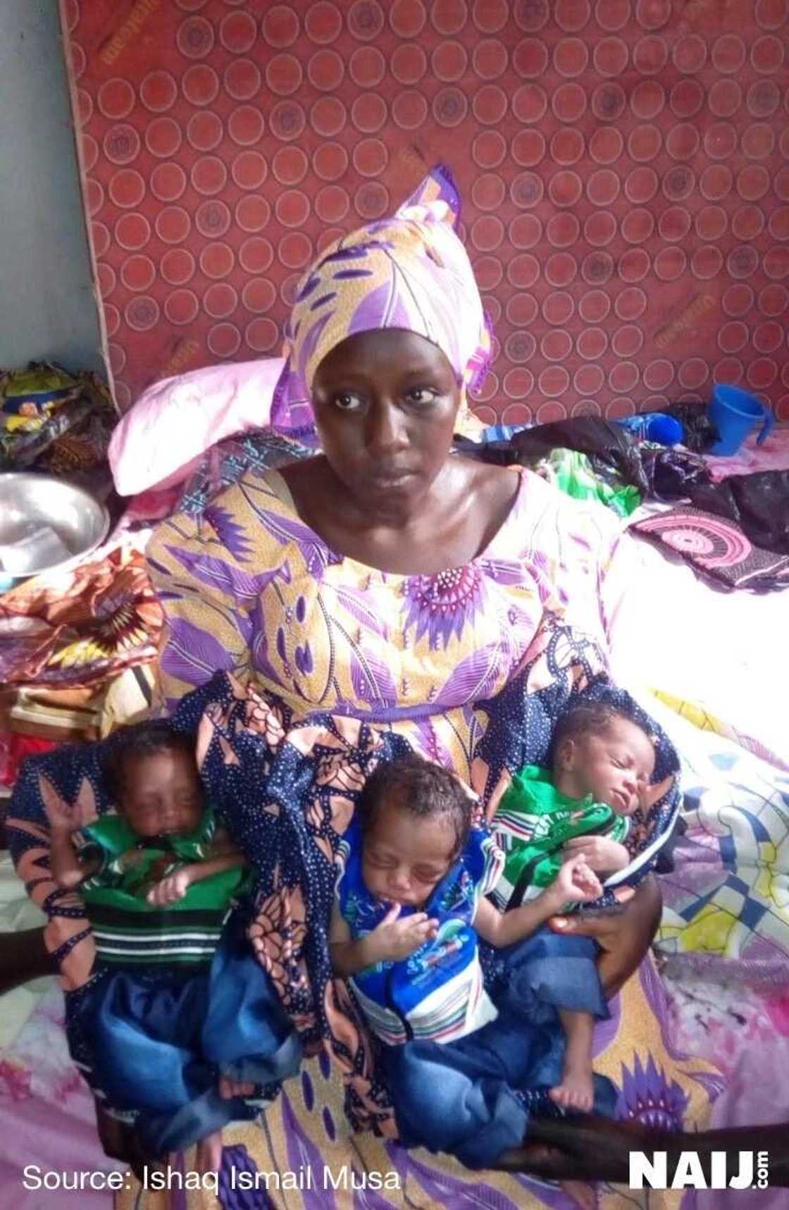 Cikin Hotuna: Wata Mata ta Haifi 'Yan 3 duka Maza a jihar Kano Cikin Hotuna: Wata Mata ta Haifi 'Yan 3 duka Maza a jihar Kano