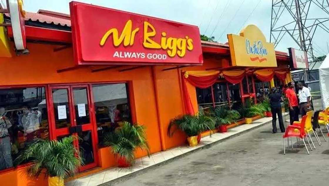 Mr.Bigg's