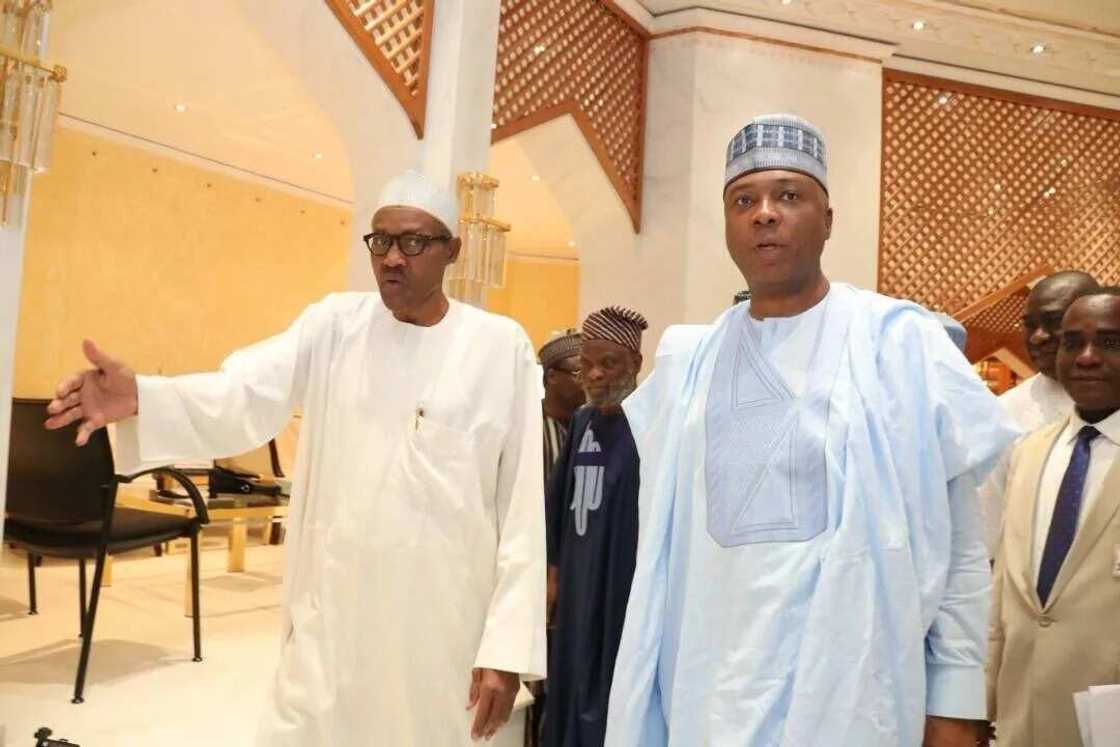 Yunkurin majalisar dattijai na tsige Buhari ya gamu da cikas Yunkurin majalisar dattijai na tsige Buhari ya gamu da cikas