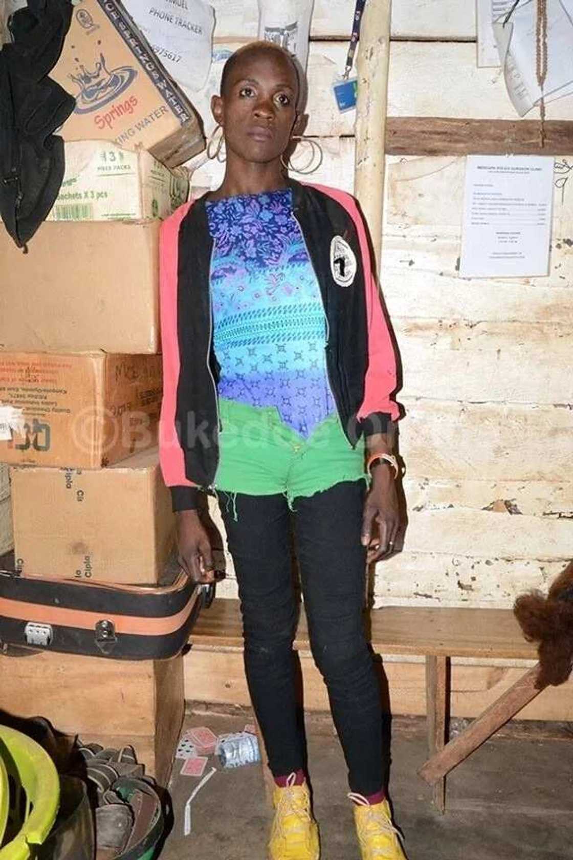 An kama wani katon Allah yana shigar mata yana sana'ar karuwanci An kama wani katon Allah yana shigar mata yana sana'ar karuwanci