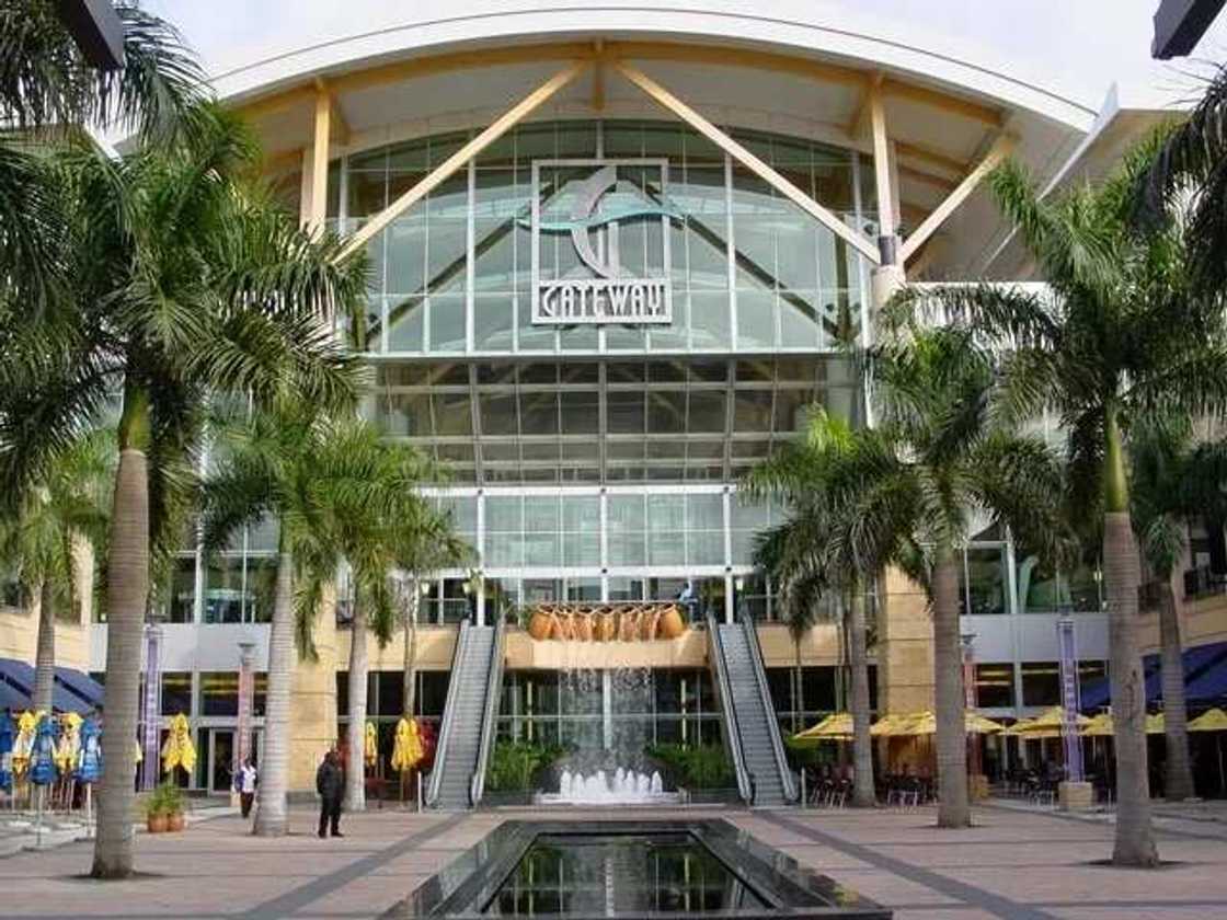 3. Gateway Theatre 3. Gateway Theatre