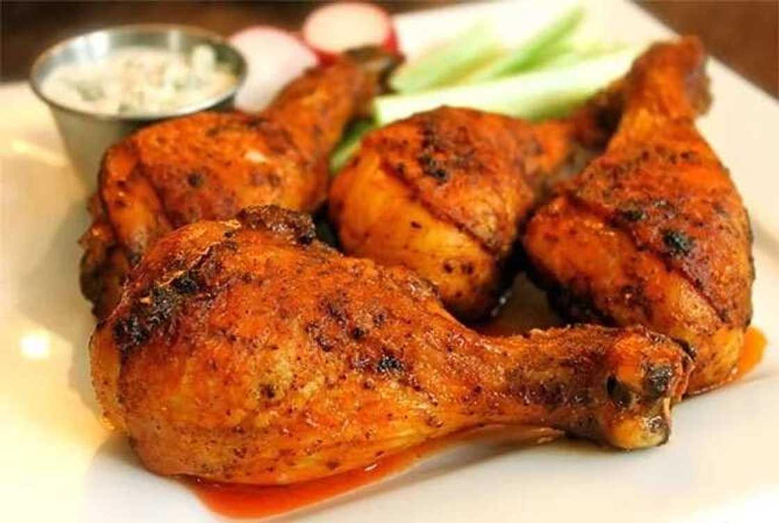 How to fry meat for jollof rice with carrot and green beans How to fry meat for jollof rice with carrot and green beans