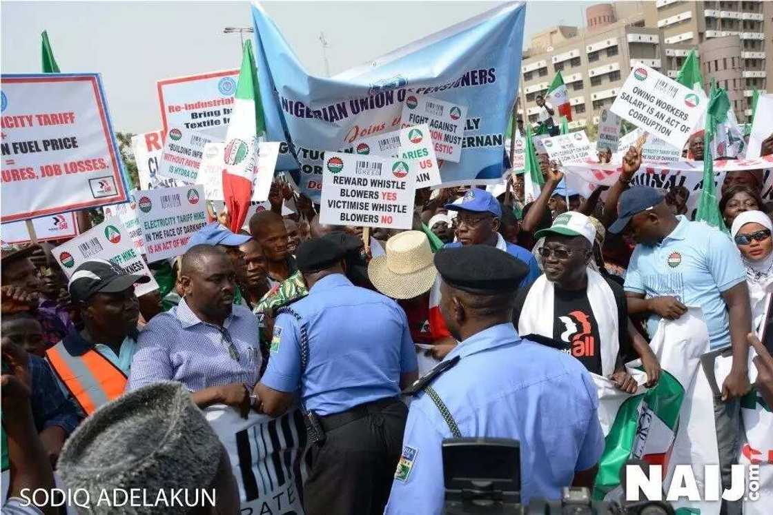 See How NLC protested against government in Abuja (photos) See How NLC protested against government in Abuja (photos)