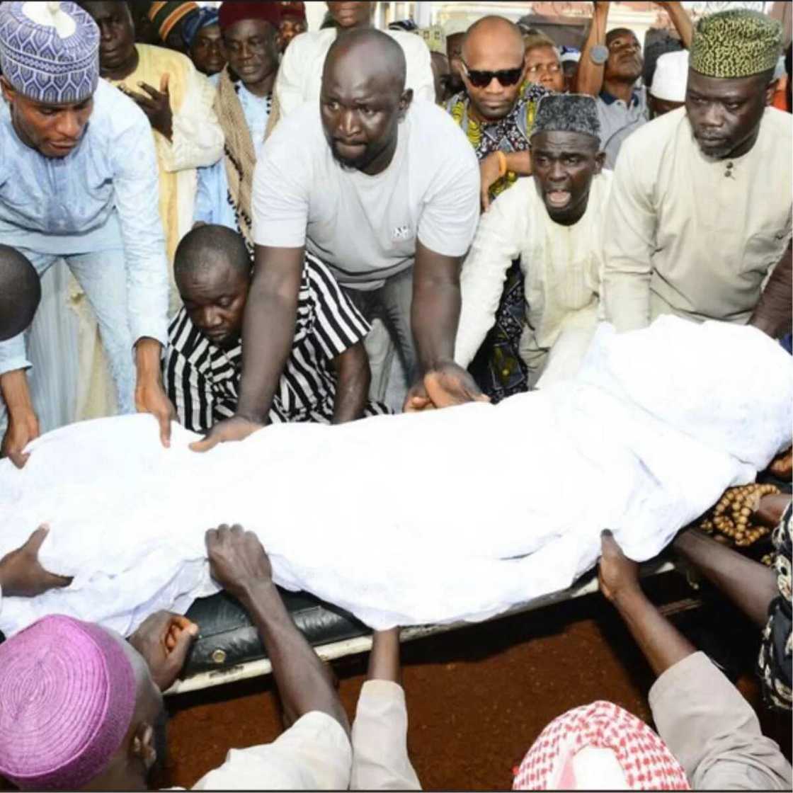 Osun state governor Rauf Aregbesola loses mum Osun state governor Rauf Aregbesola loses mum