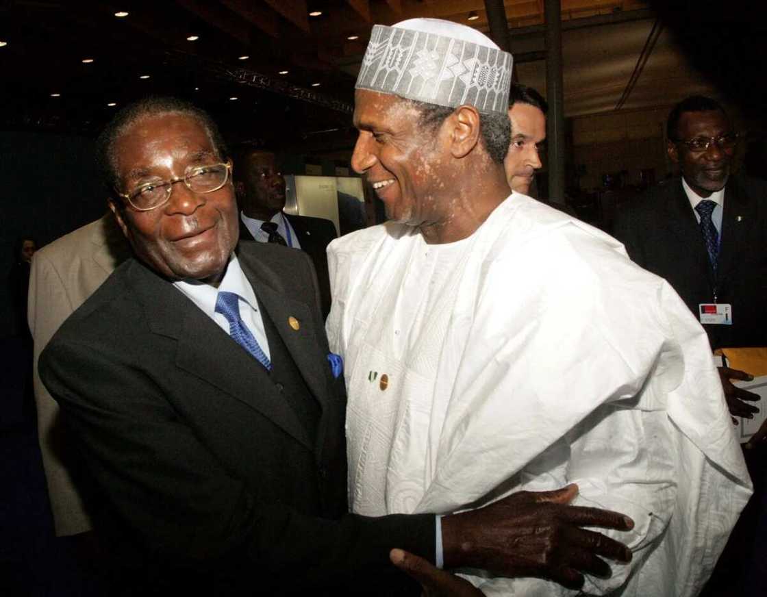 Jerin shuwagabannin Najeriya da suka yi zamani da Mugabe tsawon shekaru 37 da yayi a karagar Mulki