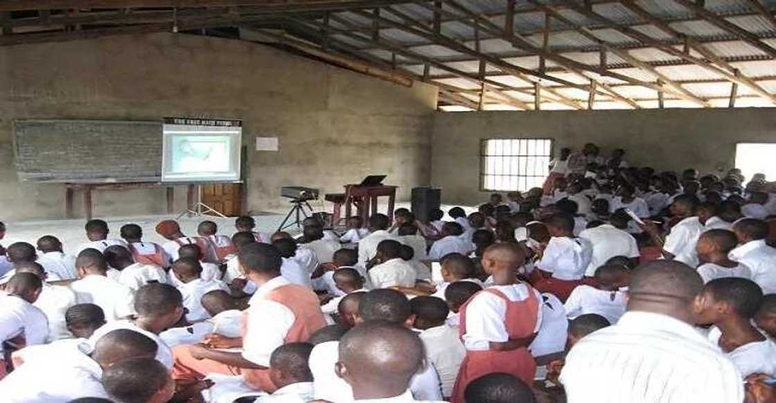 Nigerian secondary school Nigerian secondary school
