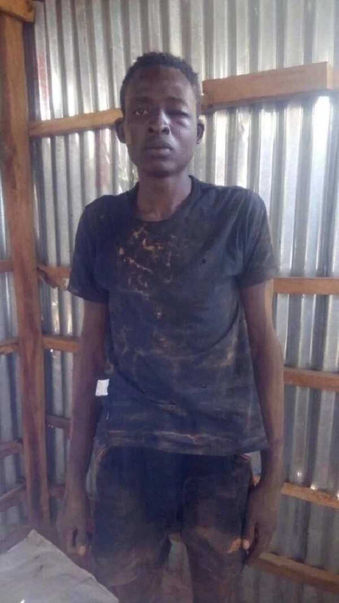 Army arrest Boko Haram, kidnappers (photos) Army arrest Boko Haram, kidnappers (photos)