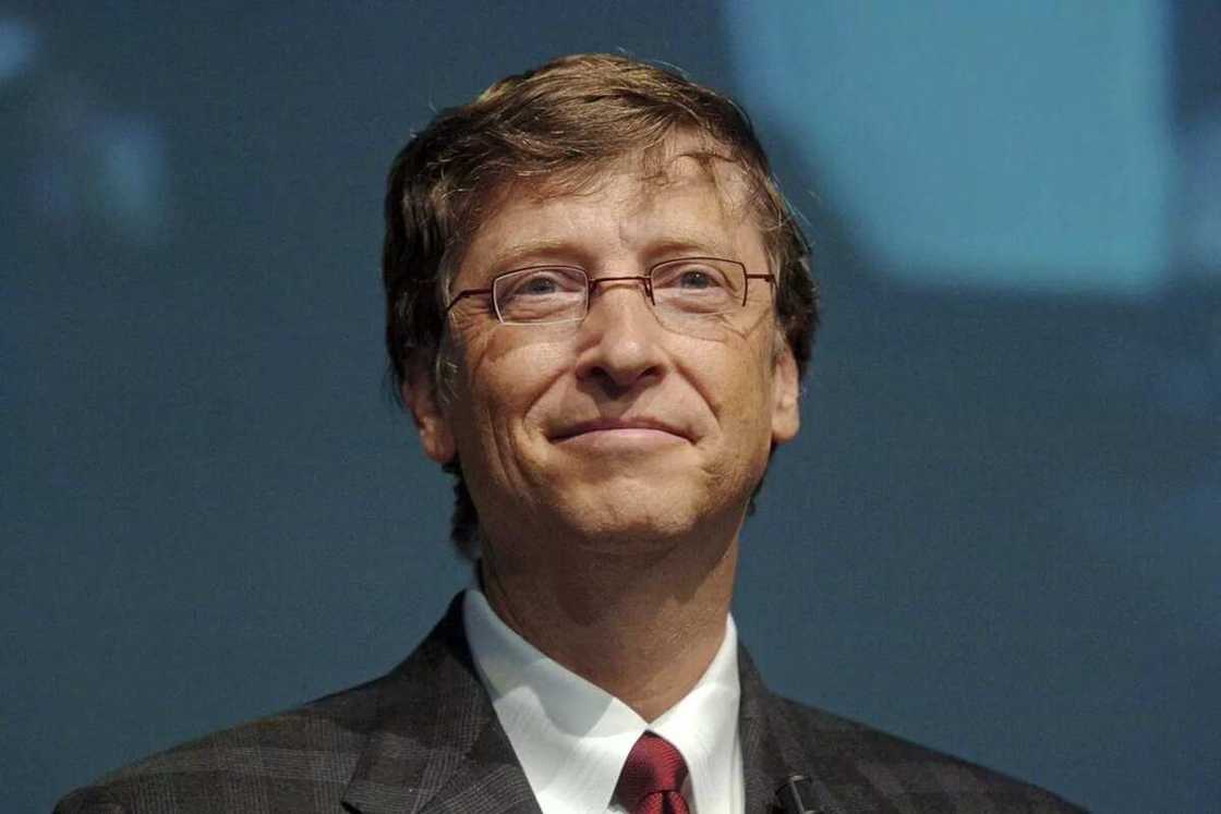 Yadda Bezos ya doke Bill Gates a matsayin mai kudin Duniya Yadda Bezos ya doke Bill Gates a matsayin mai kudin Duniya