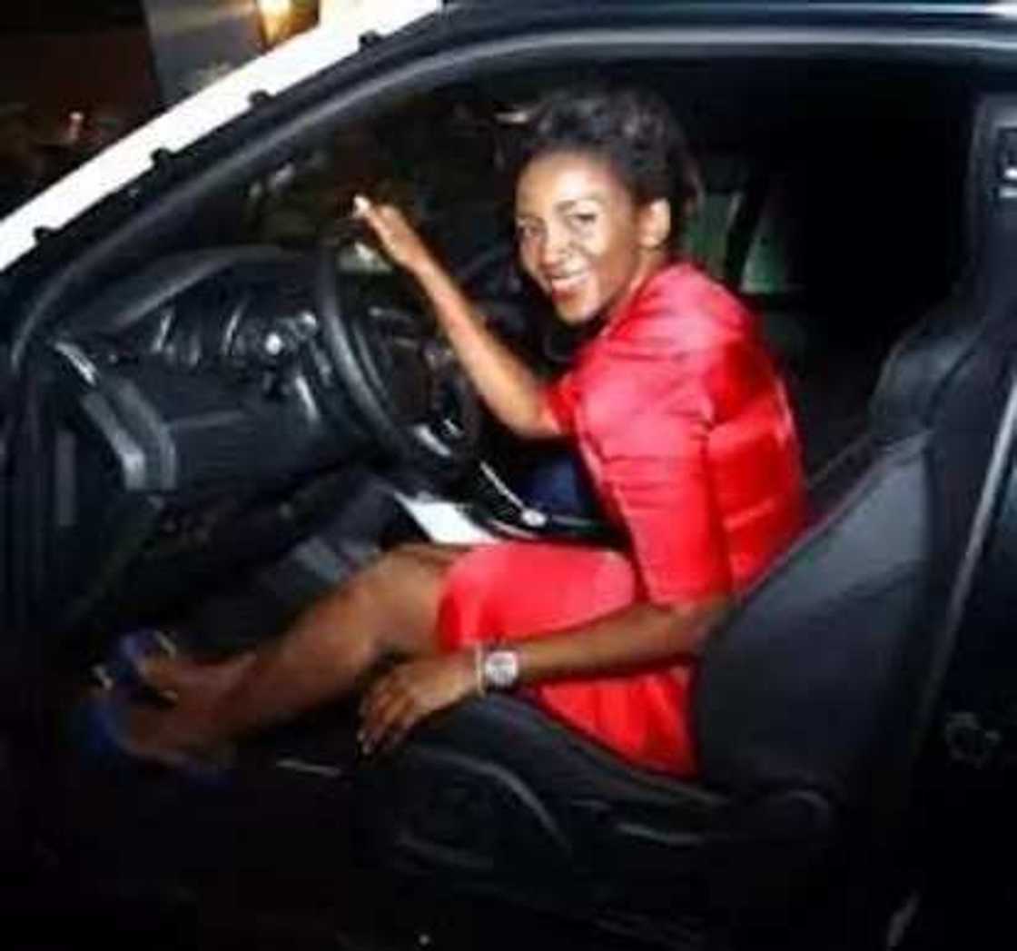 10 Nollywood Actresses And Their Range Rovers (PHOTOS) 10 Nollywood Actresses And Their Range Rovers (PHOTOS)