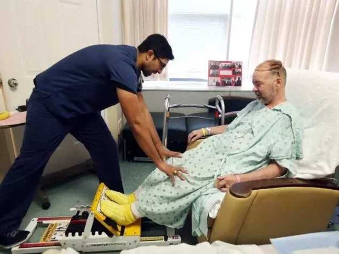 Doctors Perform World's First Skull-Scalp Transplant Doctors Perform World's First Skull-Scalp Transplant