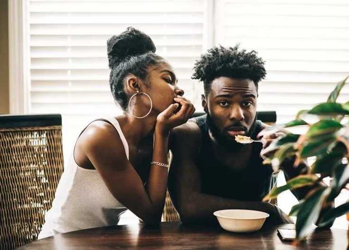 What attracts women to men? What attracts women to men?