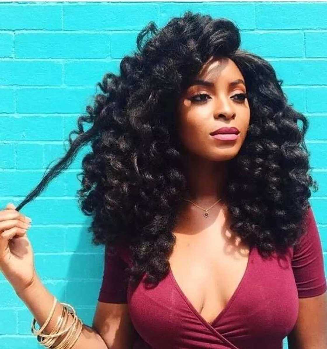 3. Half weaves fixing hairstyle 3. Half weaves fixing hairstyle