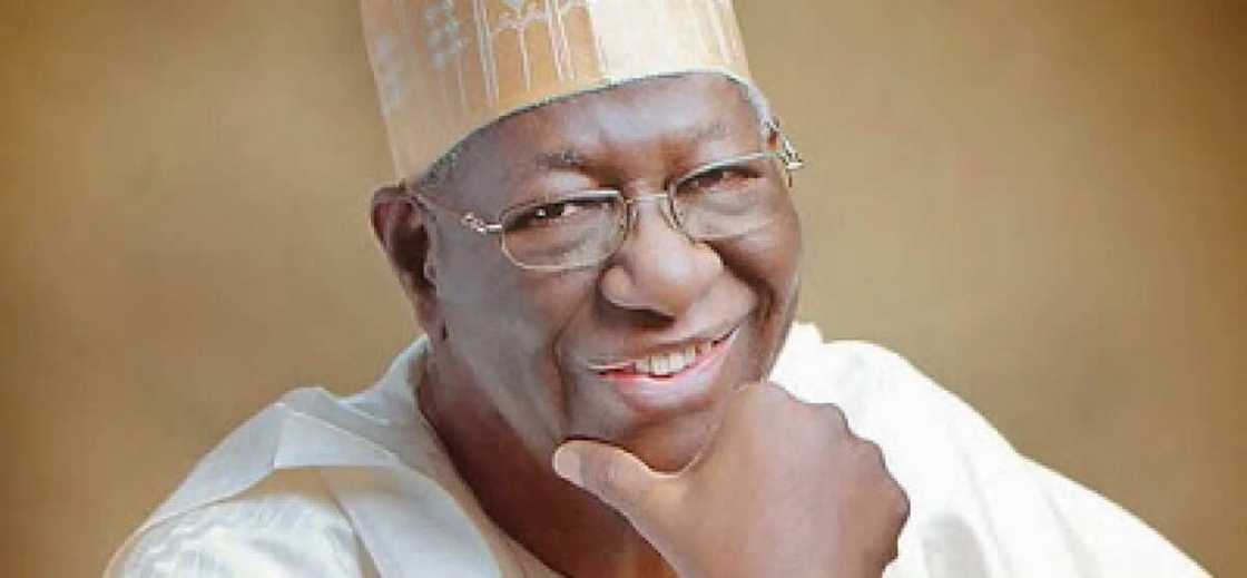 Sabuwar ranar Dimukuradiyya: Su wa da suwa ya kamata ku san rawar da suka taka a zaben 12 ga watan Yuni 1993 Sabuwar ranar Dimukuradiyya: Su wa da suwa ya kamata ku san rawar da suka taka a zaben 12 ga watan Yuni 1993