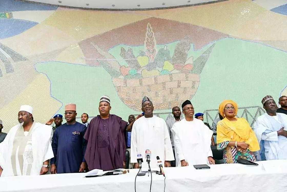 Rikicin makiyaya: Kungiyar Gwamnoni Najeriya ta kai ziyarar gani da ido jihar Benuwe Rikicin makiyaya: Kungiyar Gwamnoni Najeriya ta kai ziyarar gani da ido jihar Benuwe