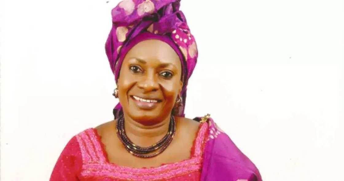 Paulin Tallen tana so ta zama sanata daga jiharta ta Pilato Paulin Tallen tana so ta zama sanata daga jiharta ta Pilato