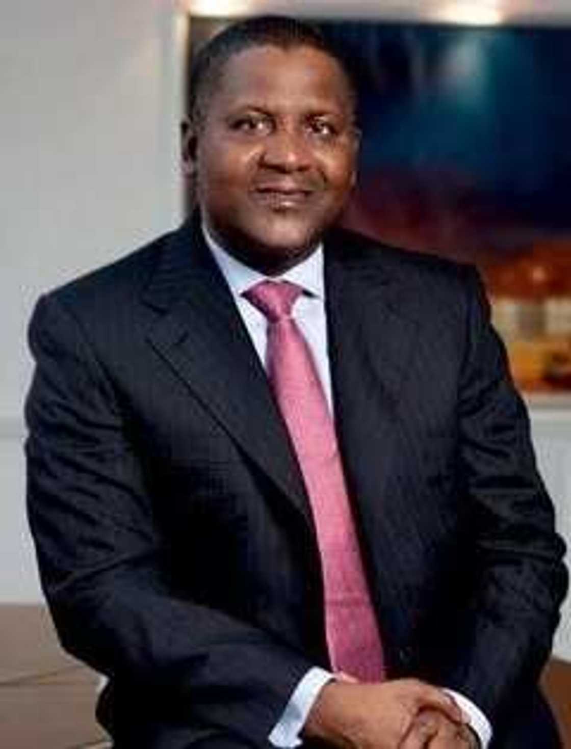 Dangote struggles to remain in TOP-100 richest in the world Dangote struggles to remain in TOP-100 richest in the world