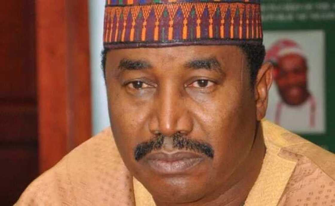 Alleged N74.6billion fraud: Wanted ex-governor turns himself in Alleged N74.6billion fraud: Wanted ex-governor turns himself in