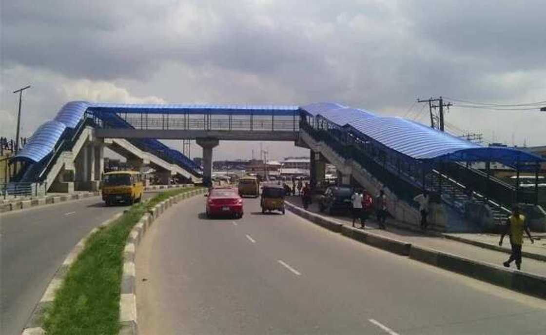 10 Reasons Why People Avoid Lagos Pedestrian Bridges