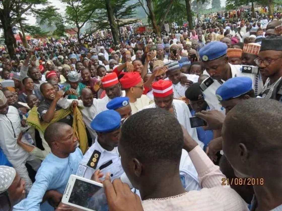 Kwankwaso yayi bikin babbar sallah a wajen yawon neman shugaban kasa