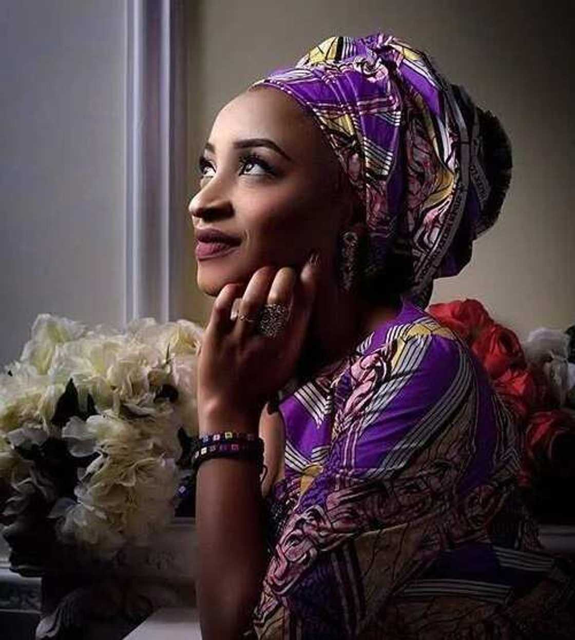 Kyawawan hotunan Rahama Sadau guda 9 Kyawawan hotunan Rahama Sadau guda 9